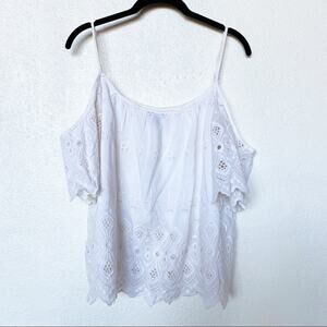Isy & Ki Cold Shoulder Eyelet Top Size Small
